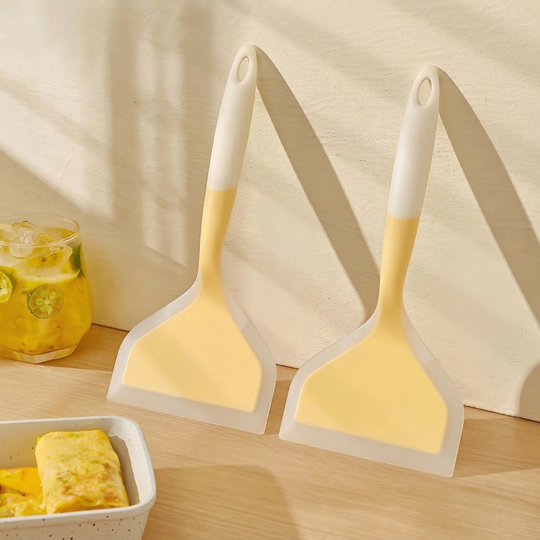 Food-grade silicone spatula